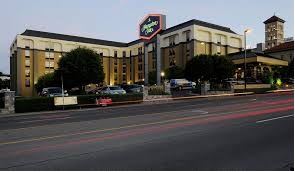 Hampton Inn West End image